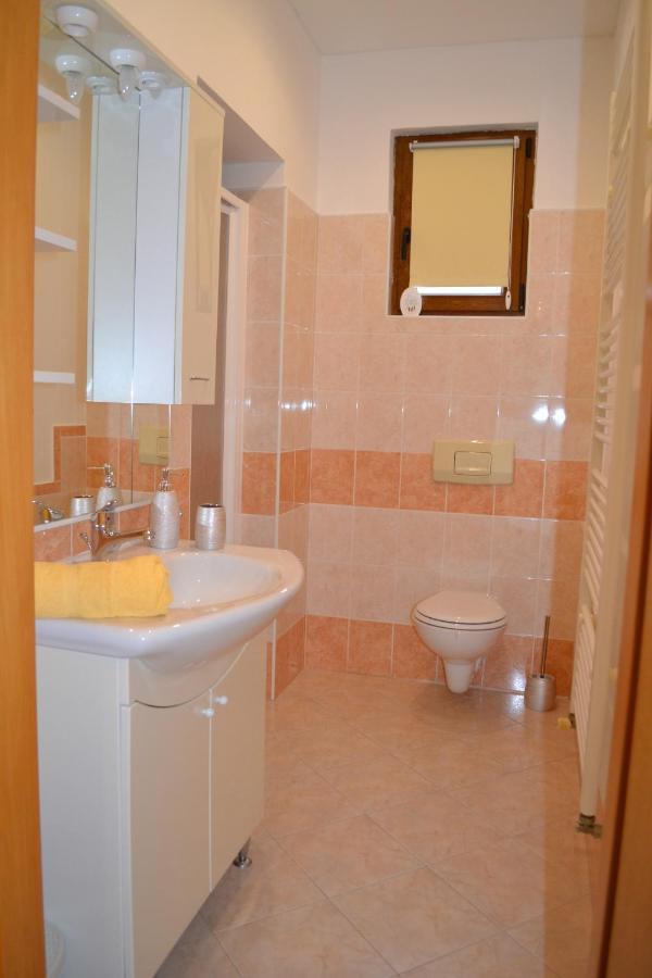 Apartman Doli Nedescina Екстер'єр фото