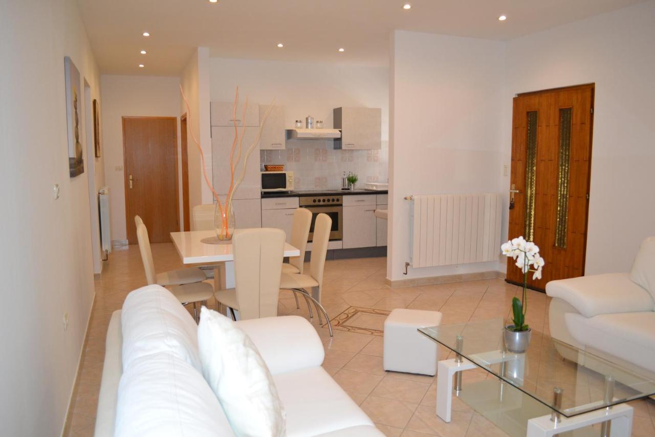 Apartman Doli Nedescina Екстер'єр фото